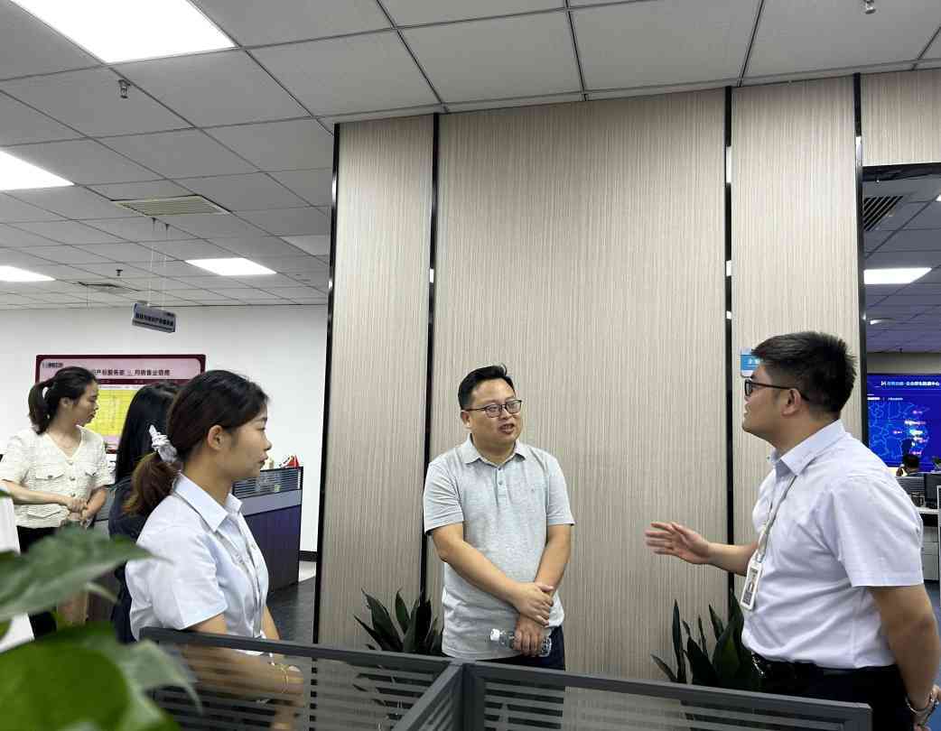 团六安市委赴易恒云创开展实地走访(图4)